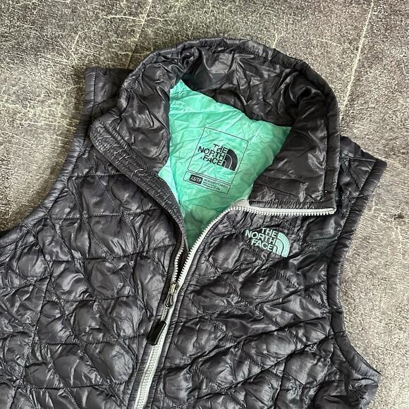 Women's The North Face Purple Teal Insulated Thermoball Puffer Vest Jacket Sz XS - Picture 2 of 4